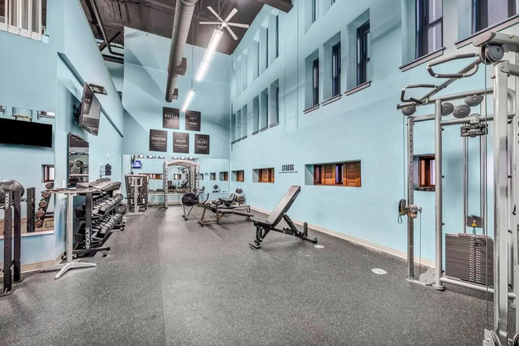 Appartamento 2Br Unit In The Heart Of Dt On Playhouse Square, With Pool And Gym Access-1106 Cleveland Esterno foto