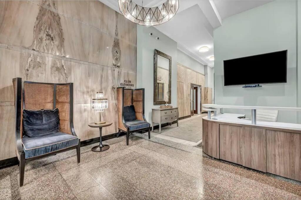 Appartamento 2Br Unit In The Heart Of Dt On Playhouse Square, With Pool And Gym Access-1106 Cleveland Esterno foto